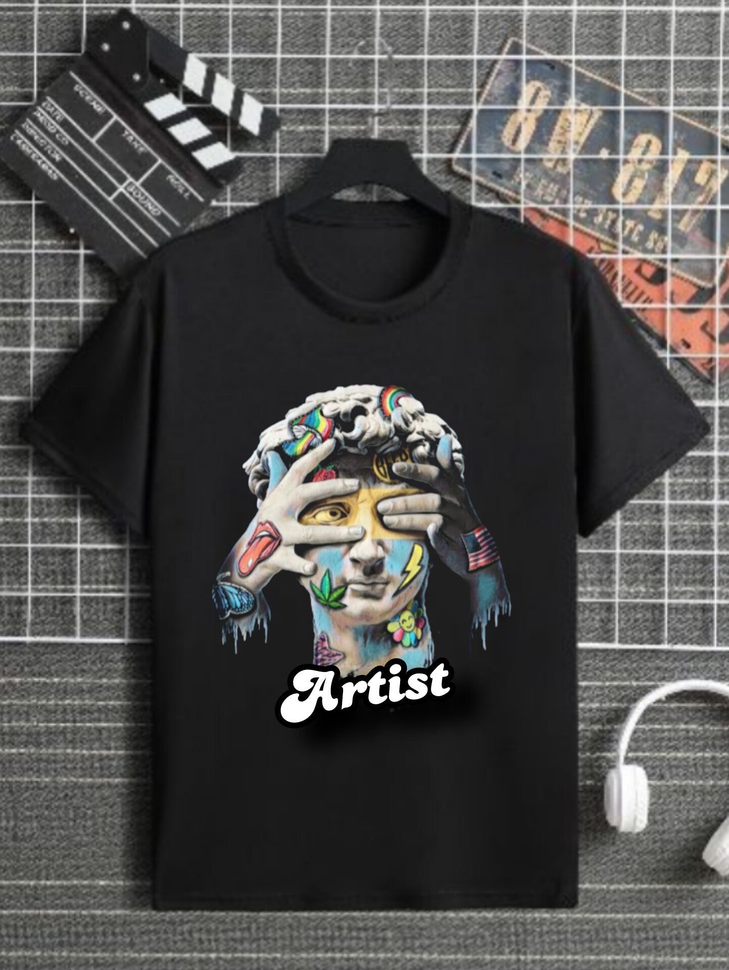 Artist’s Vision – Loose Fit tshirt
