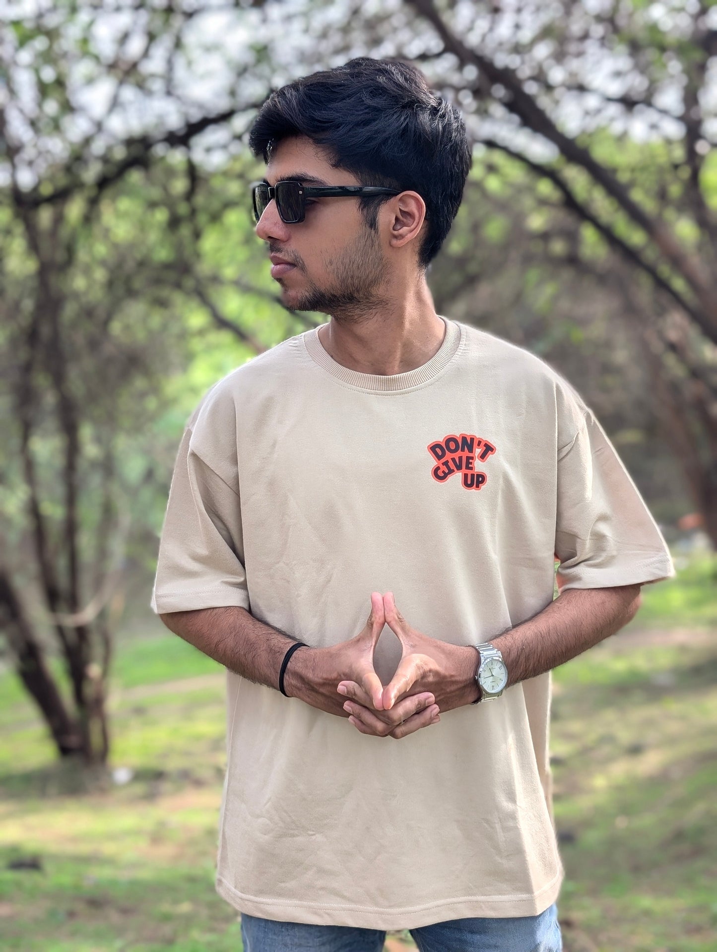 DONT GIVE UP - Oversized T Shirt